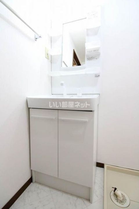 兵庫県高砂市中島3(マンション)の賃貸物件の内装