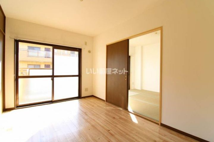 兵庫県高砂市中島3(マンション)の賃貸物件の内装