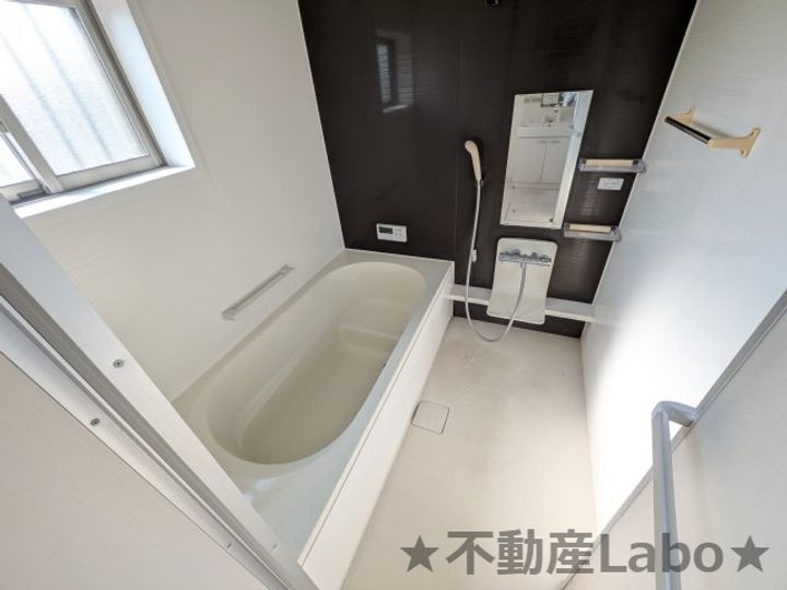 徳島県徳島市応神町吉成字轟(一戸建)の賃貸物件の風呂