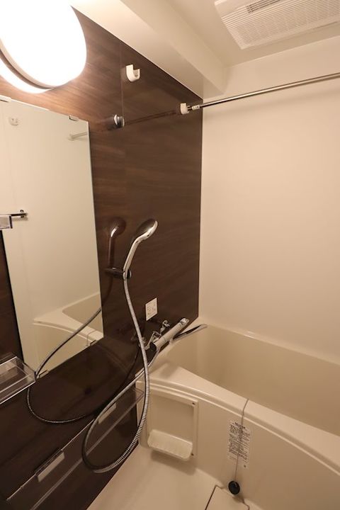 神奈川県横浜市中区松影町4(マンション)の賃貸物件の風呂