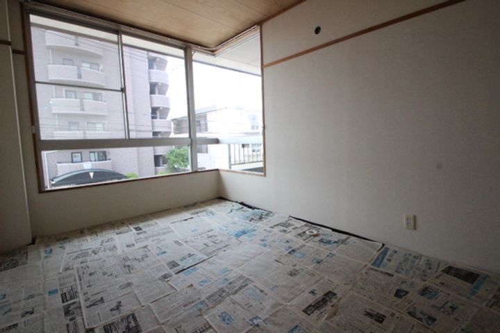 津江ビルの内装