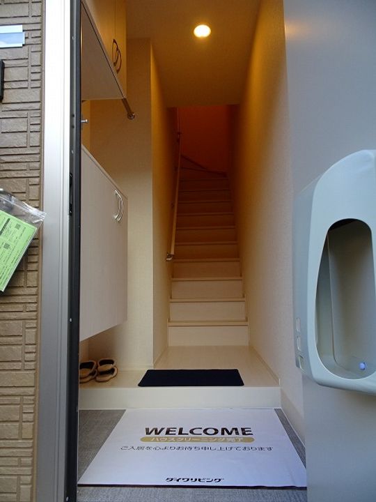長崎県大村市久原2(アパート)の賃貸物件の玄関