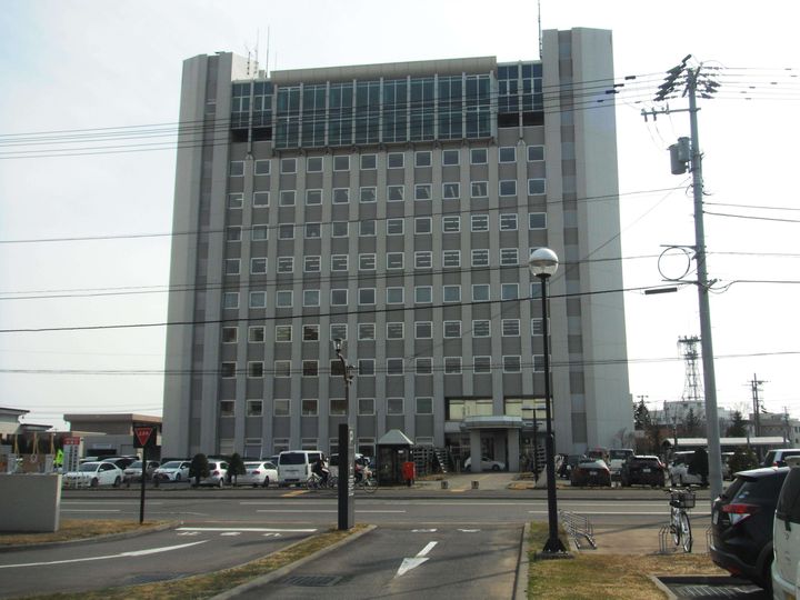 ルミエール滝川の周辺