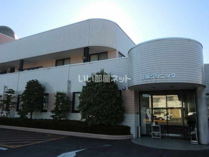 シューフルール IIの周辺