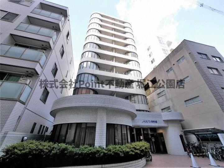 大阪府大阪市西区京町堀2(マンション)の賃貸物件の外観