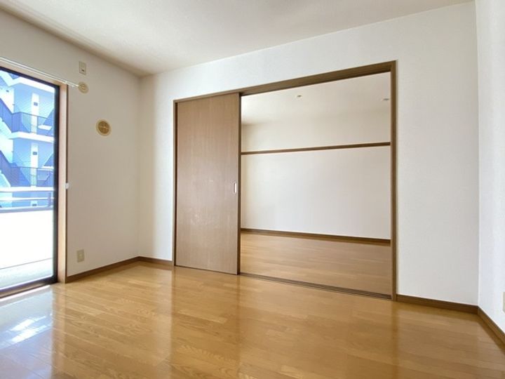 ヴィラタチバナの居間