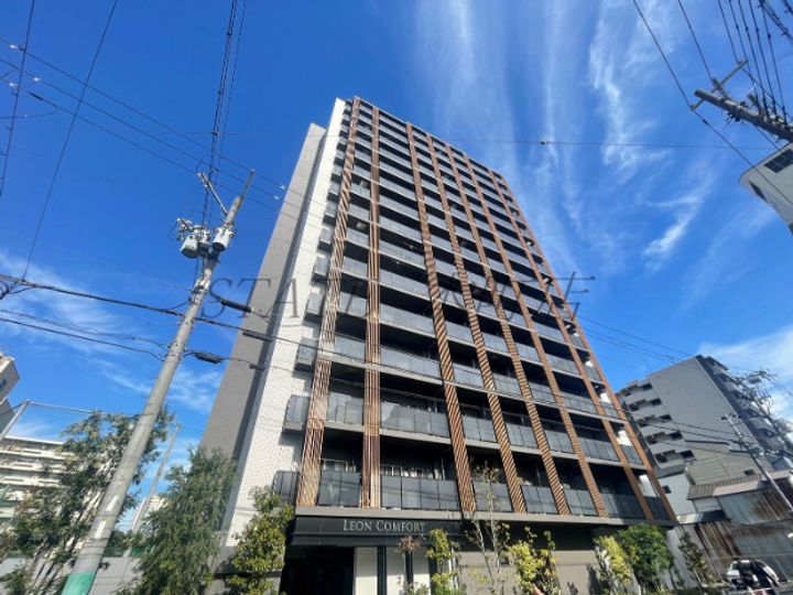 レオンコンフォート難波クレアの外観