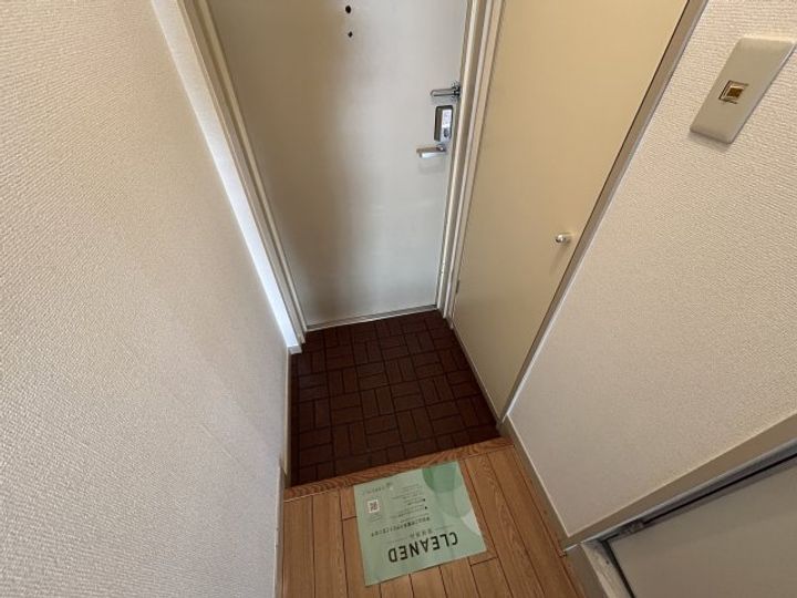 東京都板橋区板橋1の賃貸マンションの玄関