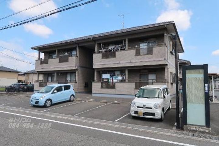 エトワール東手城の外観