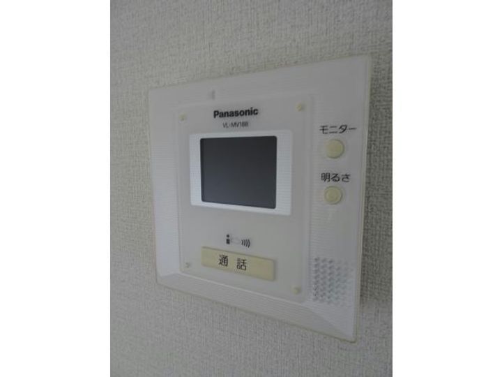岩間コーポの玄関