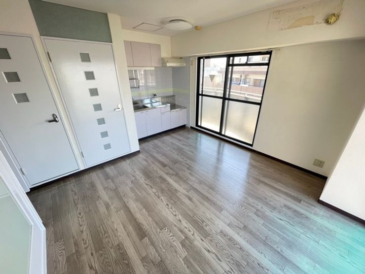 大阪府大阪市東住吉区山坂1(マンション)の賃貸物件の居間