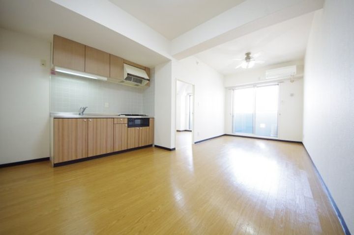 ヒルトップ小石川の居間