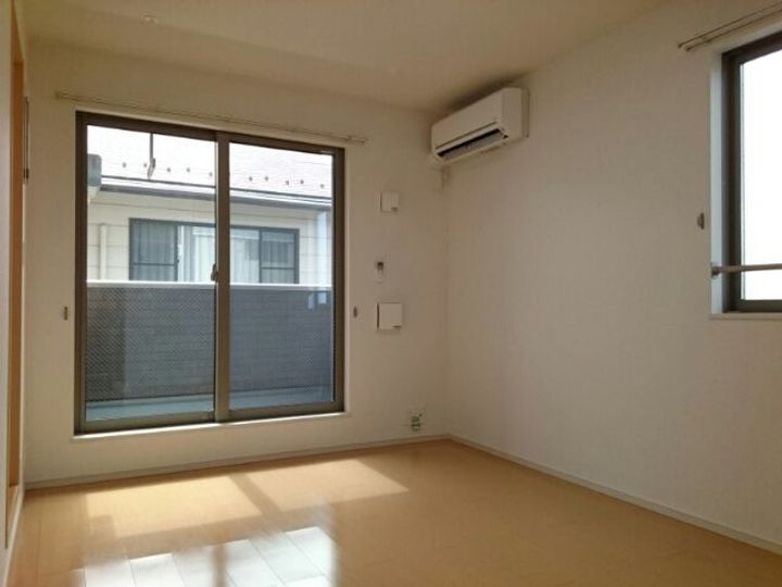 ハーベストAの居間