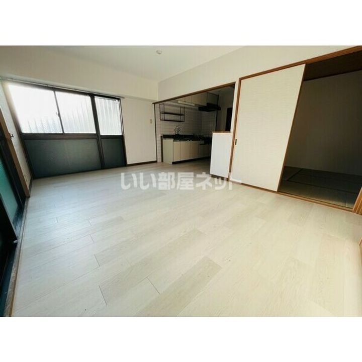 ヴィアーレマルフク南館の内装