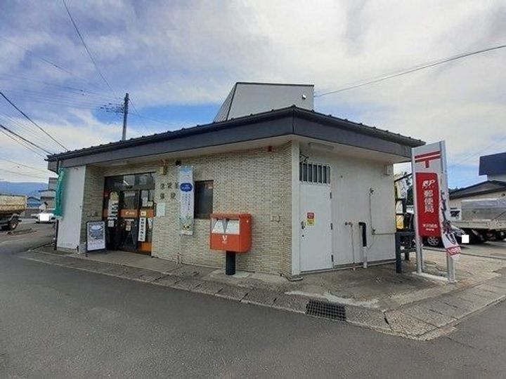 キャッスル‐S IIIの周辺