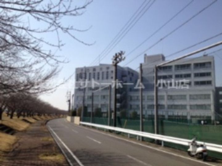 エムズリレアの周辺