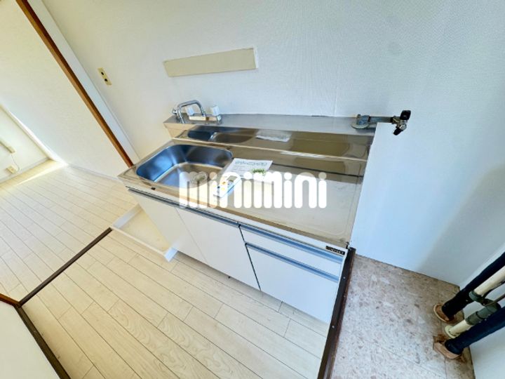 タイガーハイツB棟のキッチン