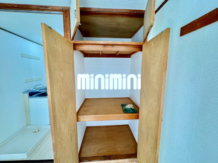 タイガーハイツB棟の内装