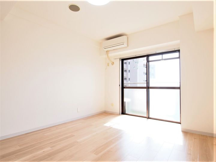 レジデンス大寛の居間