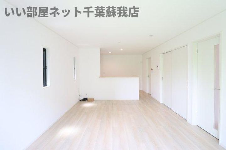 千葉県千葉市中央区川戸町(一戸建)の賃貸物件の居間