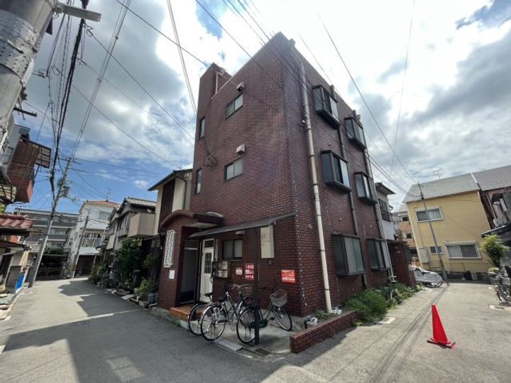 スカイコーポ加藤の外観