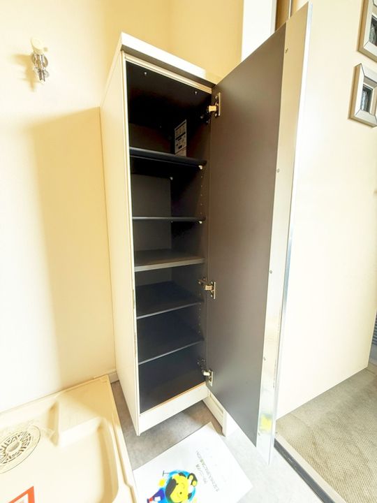 BELLA CASA蕨の玄関