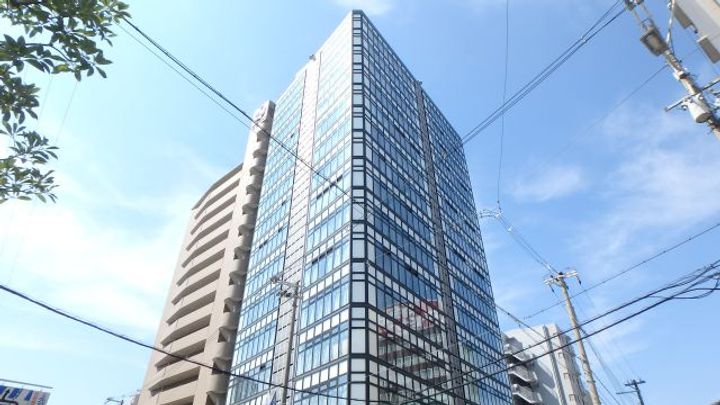 WOB西梅田の外観