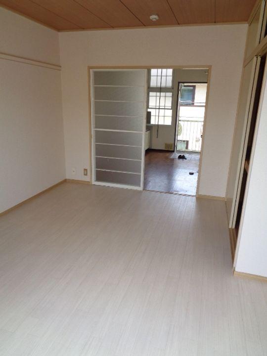 吉田ハイツの居間