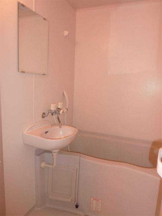 レオパレス番水の風呂