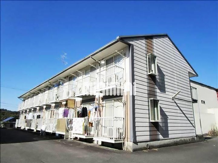 サンシャイン東山の外観