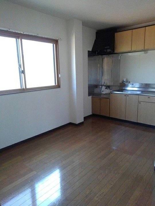 レジデンス小城の居間