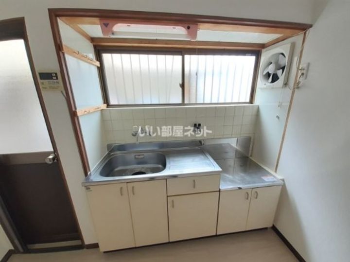 奈良県奈良市法蓮町(一戸建)の賃貸物件のキッチン