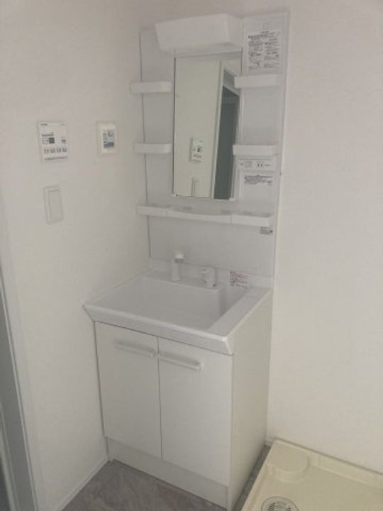 清水館IIの内装