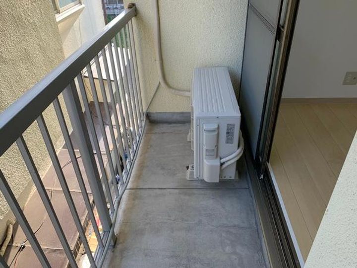 亀川中園アパートの内装