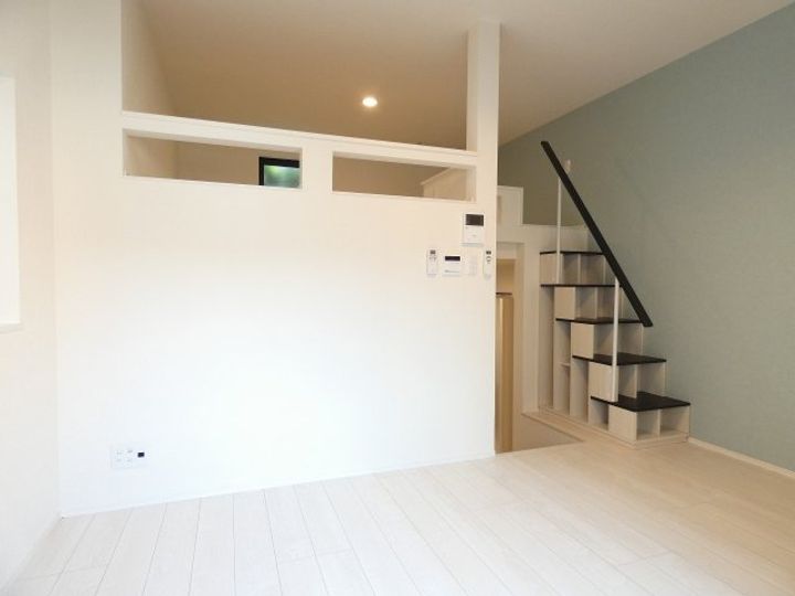 MONTBLANC ’s Harmonyの居間