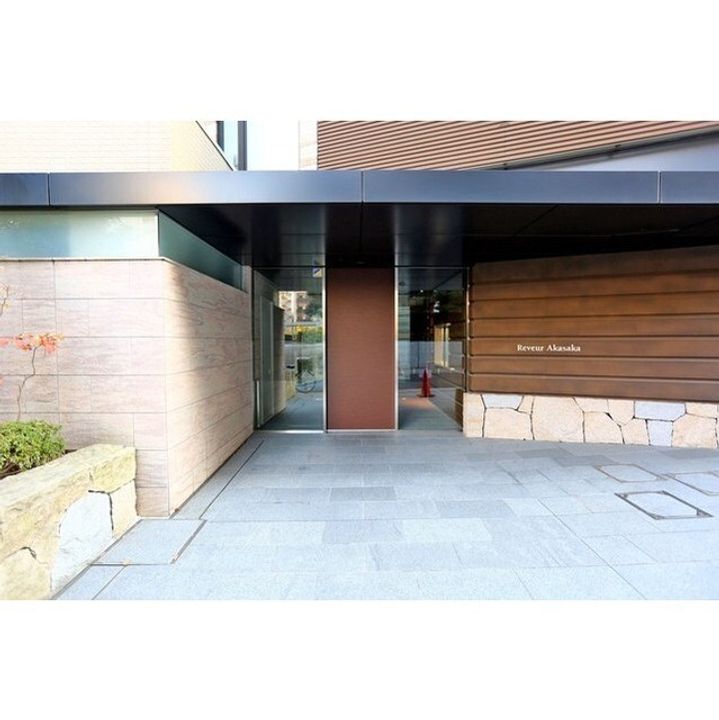 東京都港区赤坂6(マンション)の賃貸物件の地図