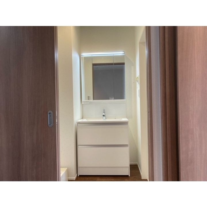 コスモス新花の内装