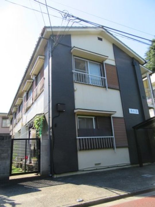 清水荘の外観