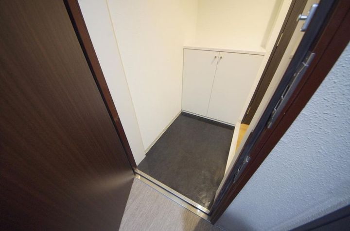 サンライズ都島の玄関