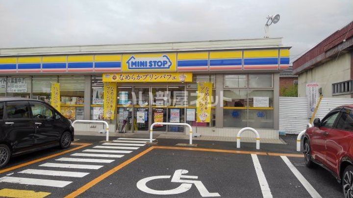 アイルーム亀山山子の周辺