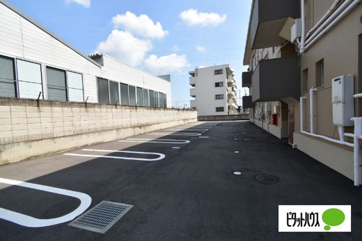 小野里マンションの地図