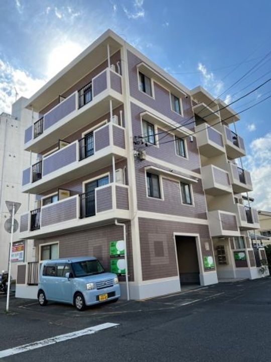 アーバンコート藤枝駅前の外観