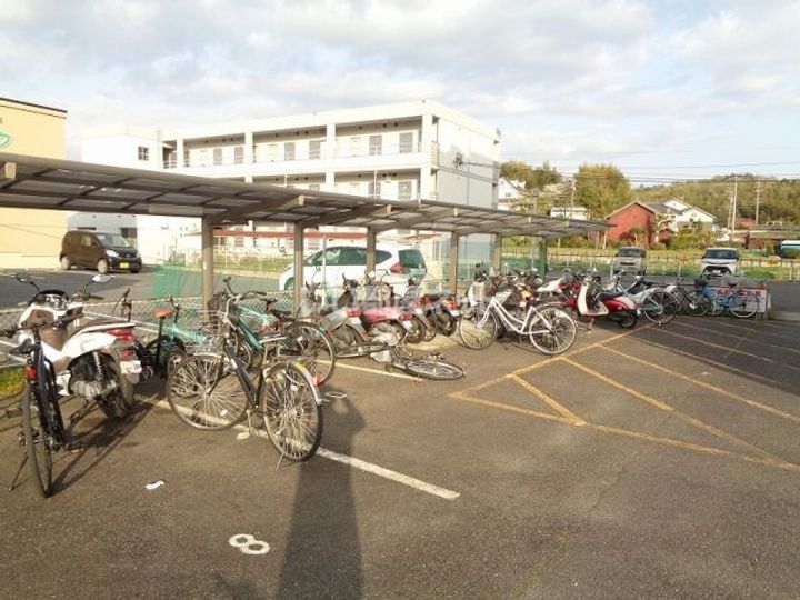 第1ビューハイツ兄山の地図