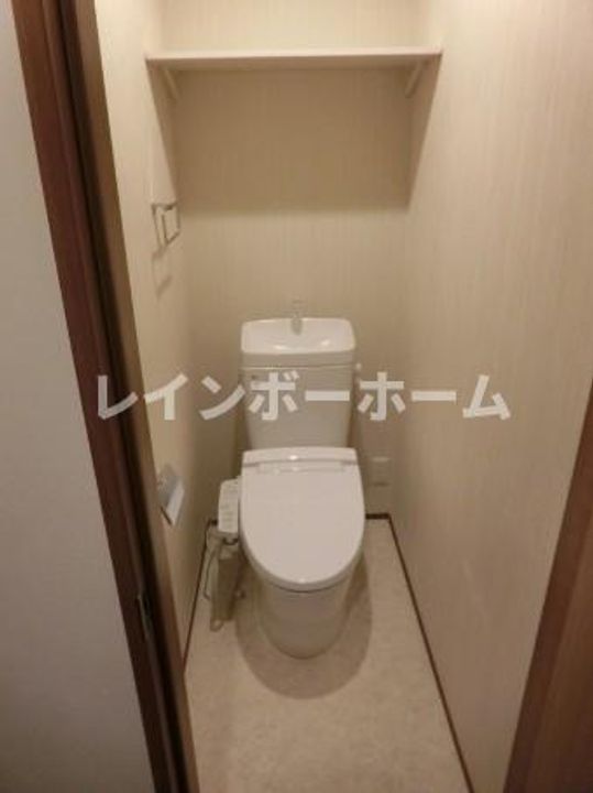 グレアス船橋の内装