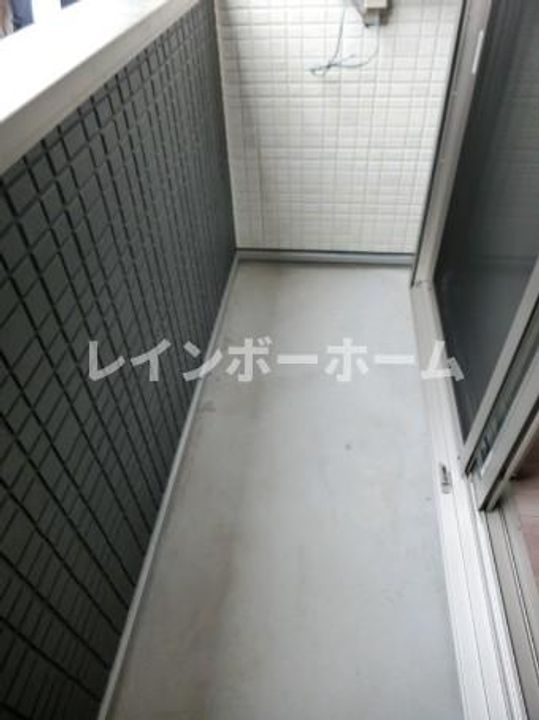 グレアス船橋の内装