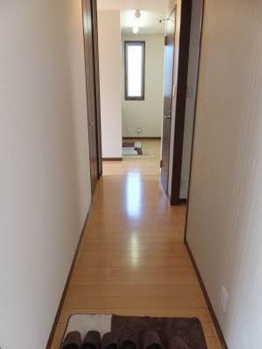 ジェネス八木 A棟の内装