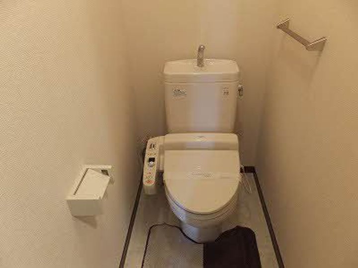 ジェネス八木 A棟の内装