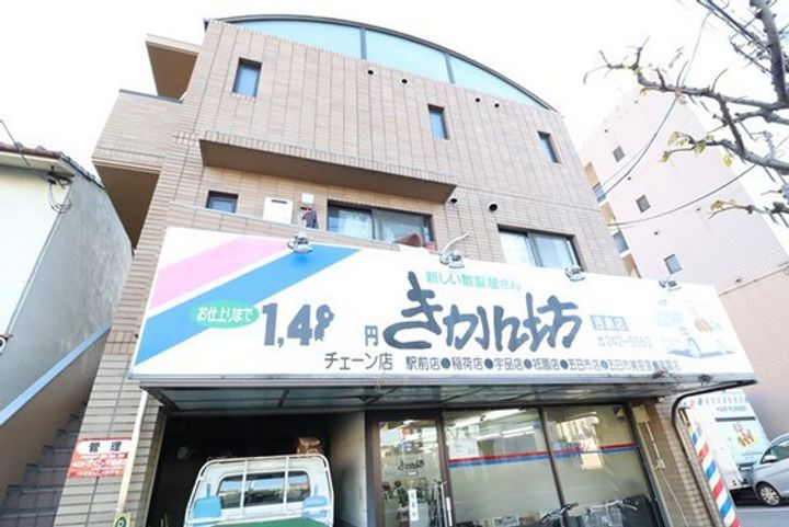 シェルーフ吉島の外観