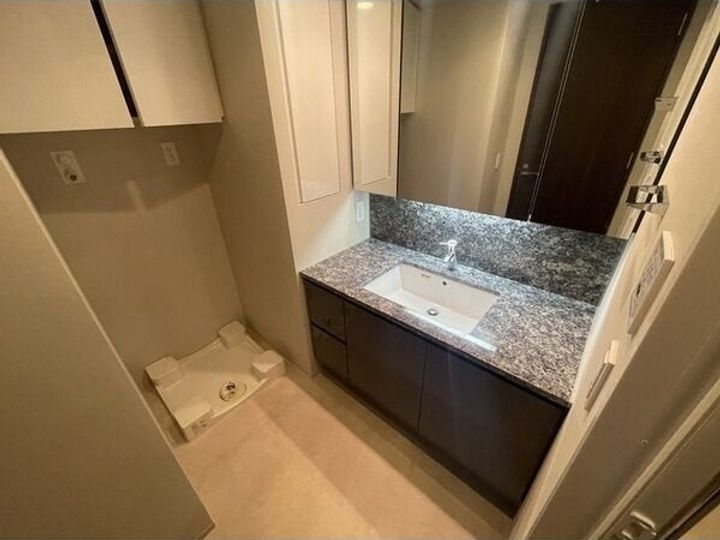 ザ・セントラルマークタワーの内装