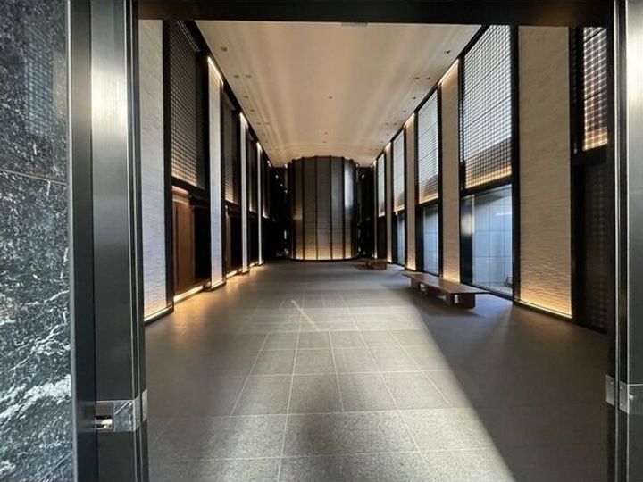 ザ・セントラルマークタワーの地図